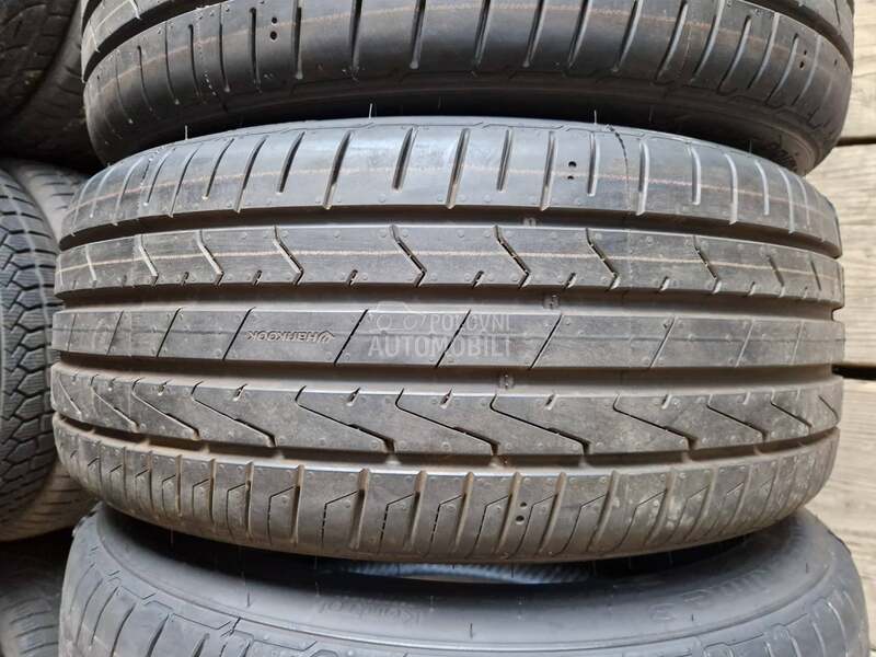 Hankook 215/45 R17 Letnja