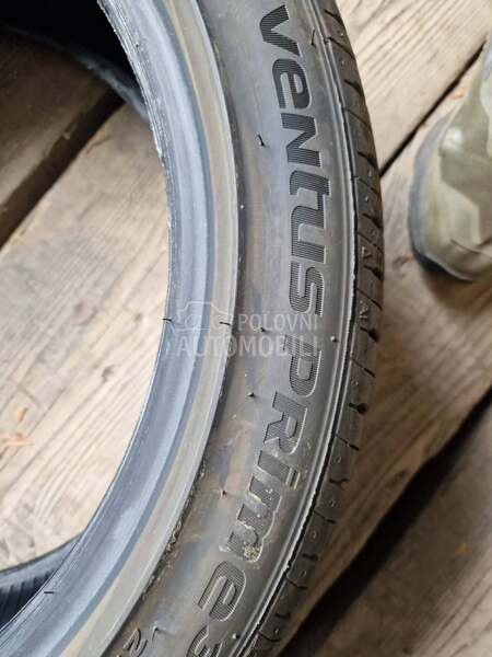 Hankook 215/45 R17 Letnja