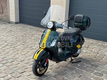Piaggio Vespa GtS Super 300
