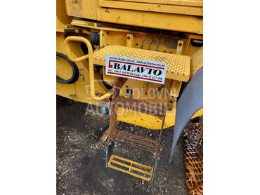 Platforma stepenica za Volvo utovarivače