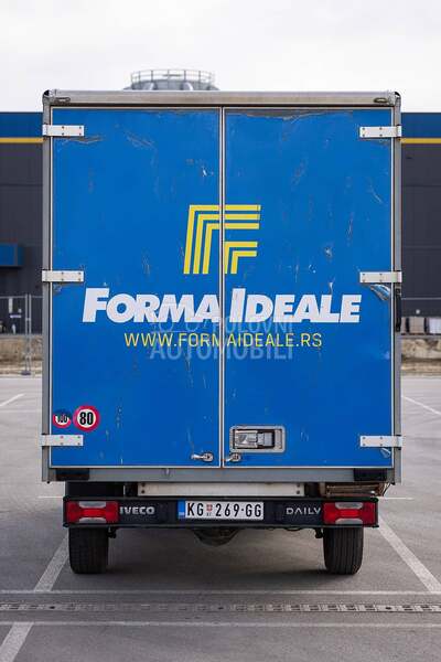 Iveco 35 S12