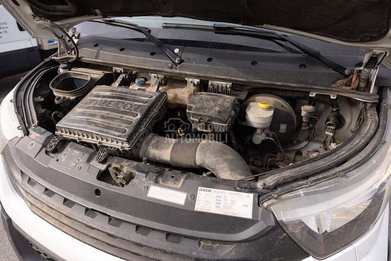 Iveco 35 S12