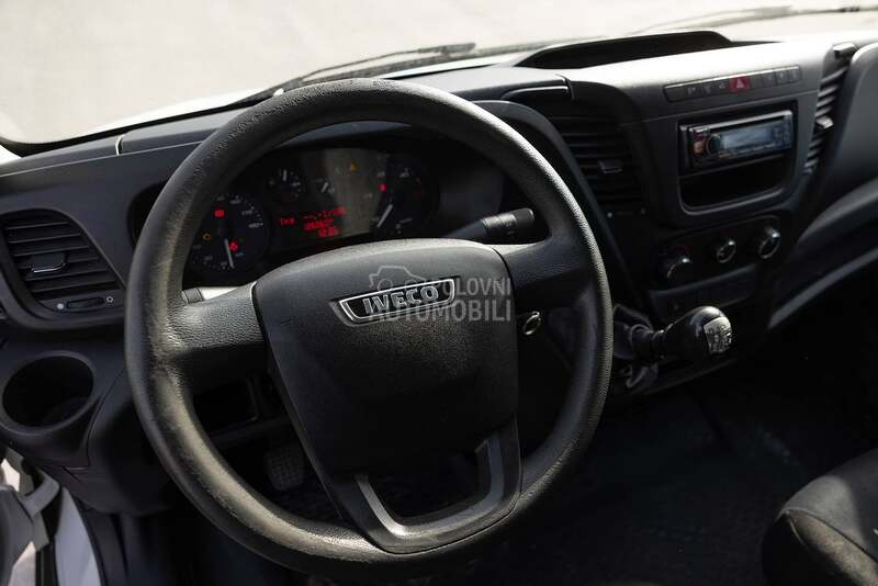 Iveco 35 S12