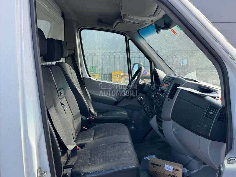 Mercedes Benz Sprinter 313