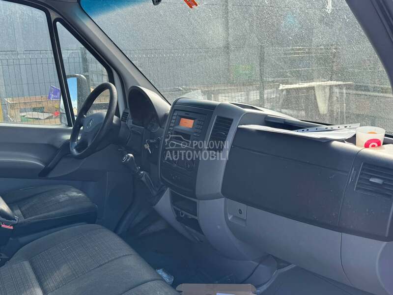 Mercedes Benz Sprinter 313