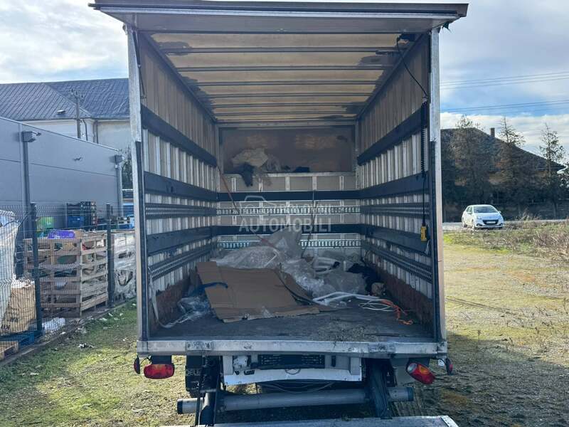 Mercedes Benz Sprinter 313