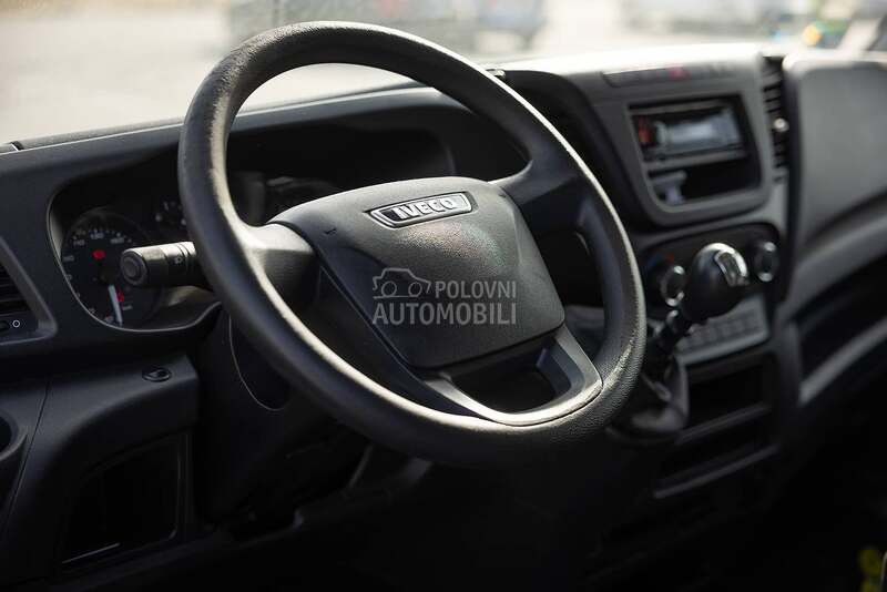 Iveco 35 S12