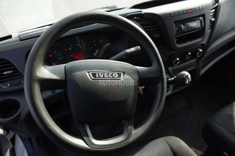 Iveco 35 S12