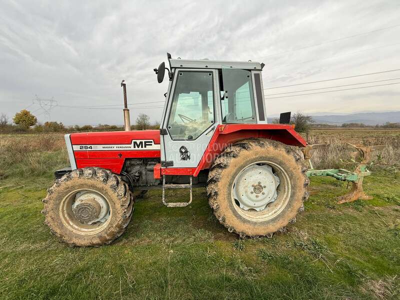 Massey Ferguson 294s