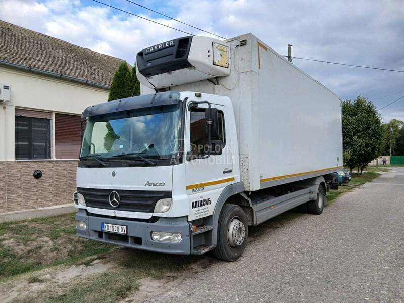 Mercedes Benz atego
