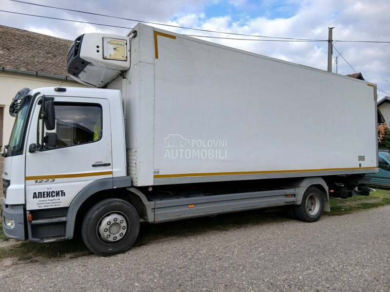 Mercedes Benz atego