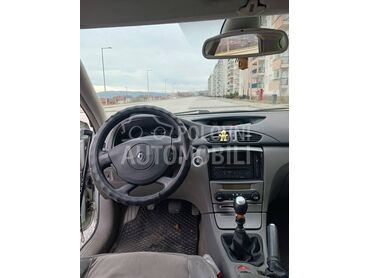 Renault Laguna 
