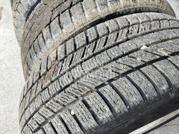 Continental 225/55 R17 Zimska