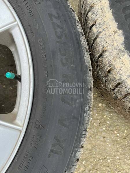 Continental 225/55 R17 Zimska