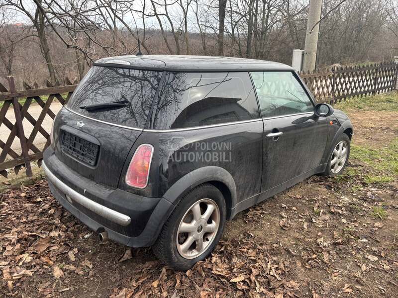 MINI One 1,6