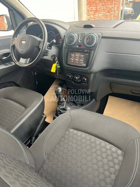 Dacia Lodgy 1.2 TCE Stepway/Ch