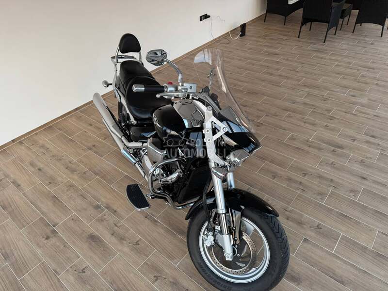 Suzuki INTRUDER 800 perfekcija