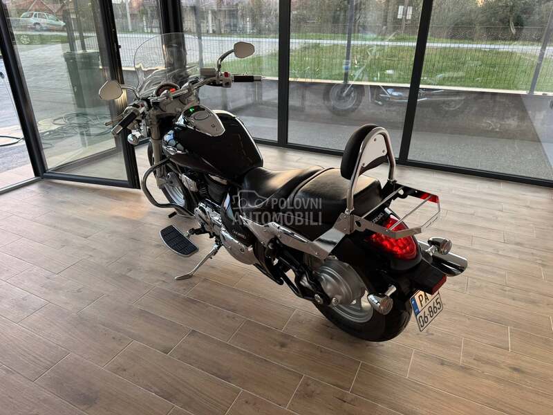 Suzuki INTRUDER 800 perfekcija