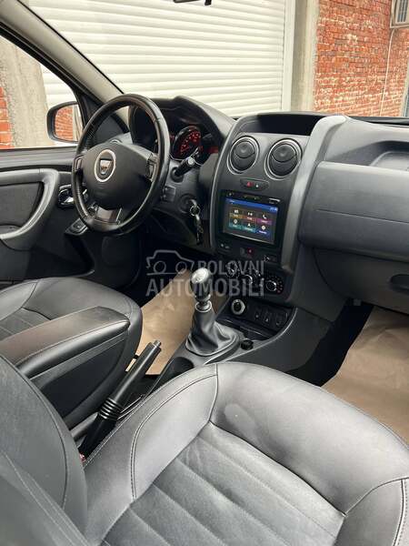 Dacia Duster 1.2 TCE/4x4/Nav/CAM