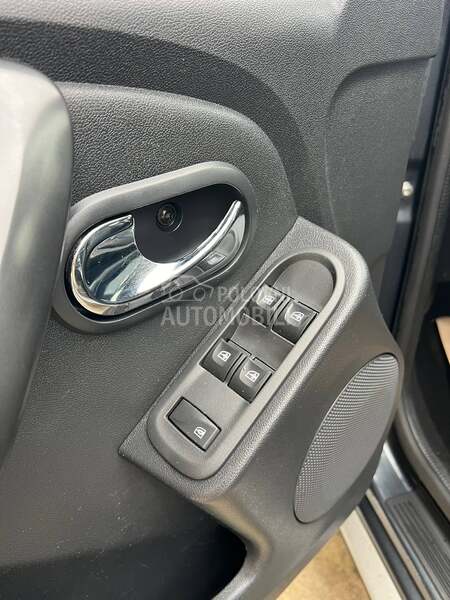 Dacia Duster 1.2 TCE/4x4/Nav/CAM