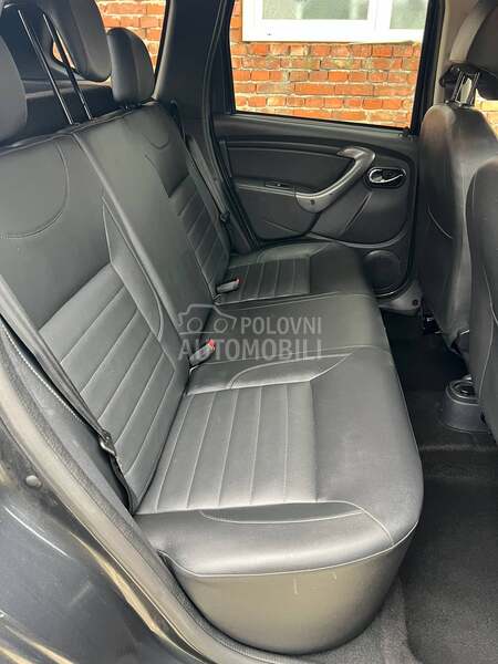 Dacia Duster 1.2 TCE/4x4/Nav/CAM