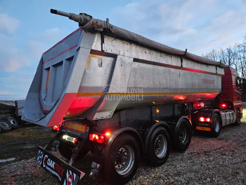 Schwarzmuller 30 kubika