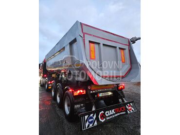 Schwarzmuller 30 kubika