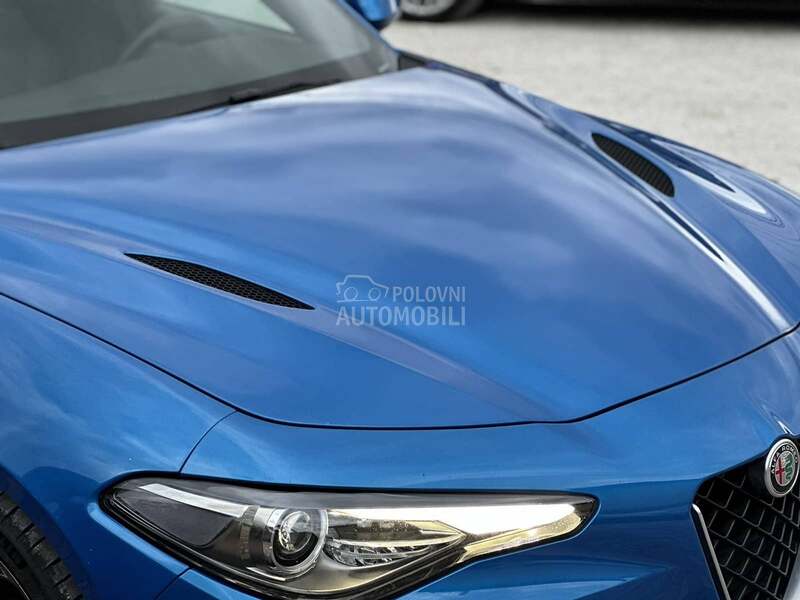 Alfa Romeo Giulia 