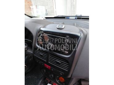 Radio za Opel Combo od 2010. do 2017. god.