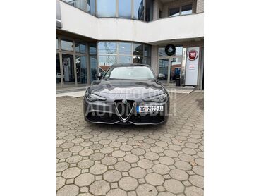 Alfa Romeo Giulia 