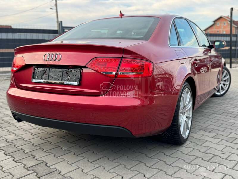 Audi A4 1.8 S LINE