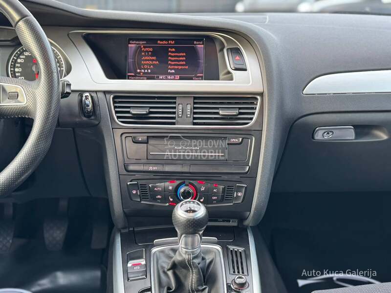Audi A4 1.8 S LINE