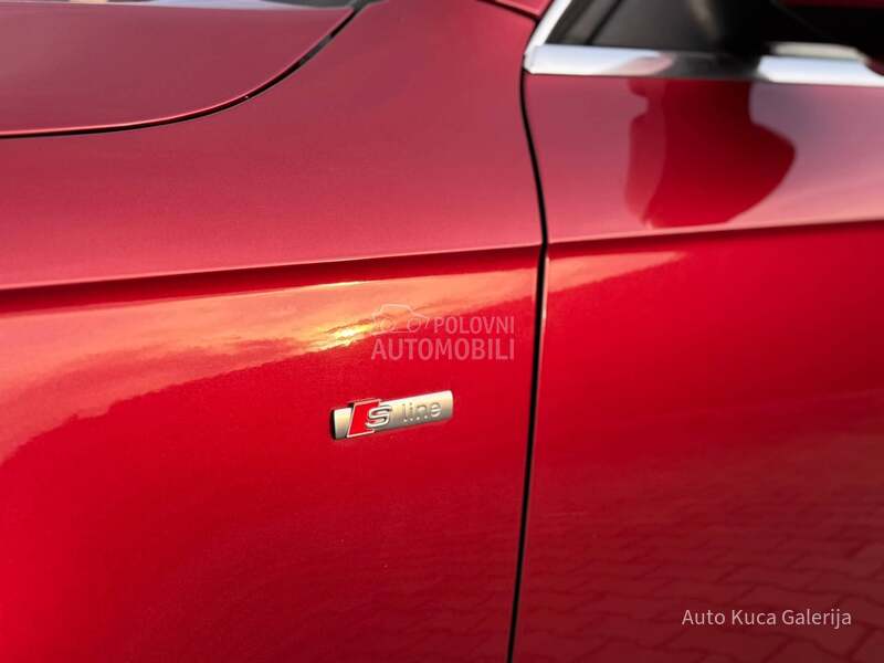 Audi A4 1.8 S LINE