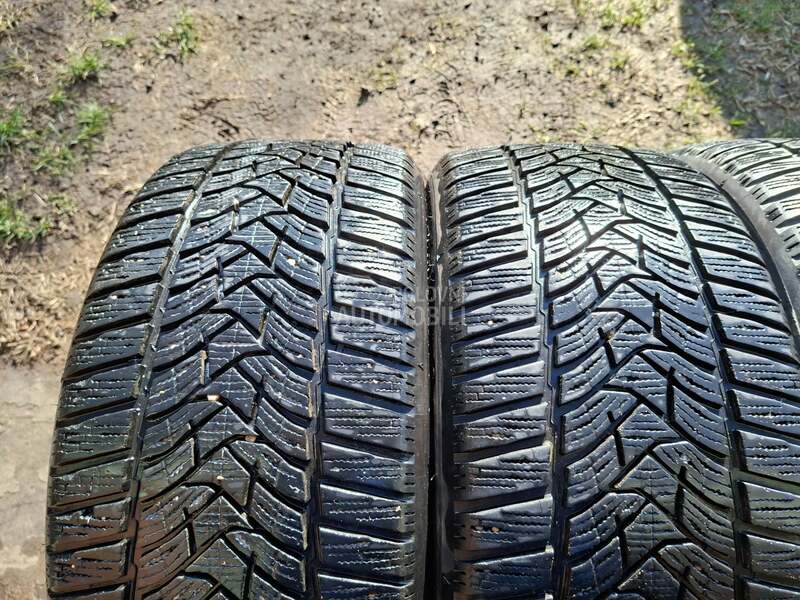 Dunlop 225/40 R18 Zimska