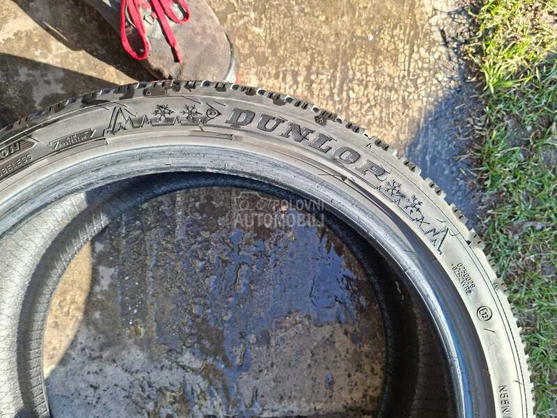 Dunlop 225/40 R18 Zimska