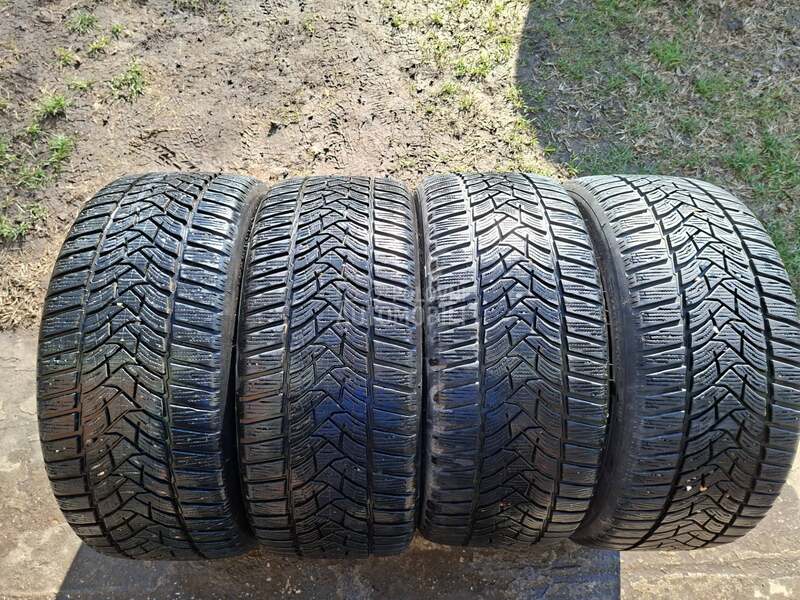 Dunlop 225/40 R18 Zimska