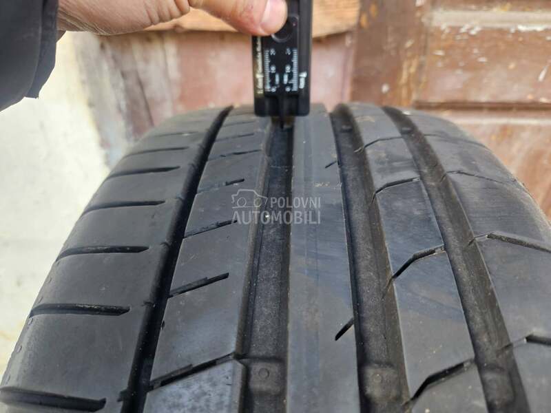 Continental 225/40 R18 Letnja