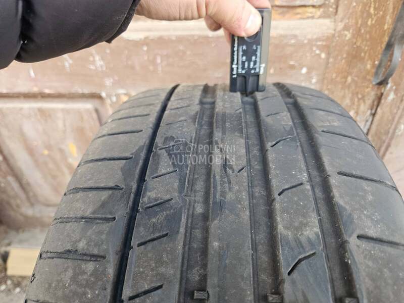 Continental 225/40 R18 Letnja