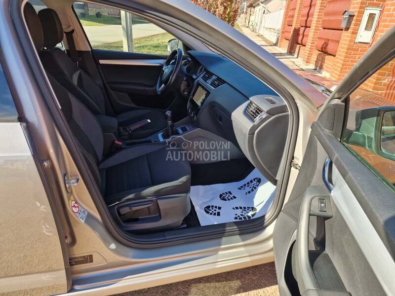 Škoda Octavia //G-Tec//TOOP