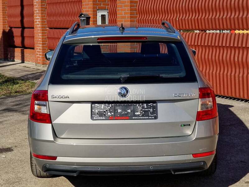 Škoda Octavia //G-Tec//TOOP