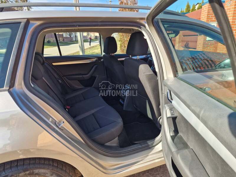 Škoda Octavia //G-Tec//TOOP