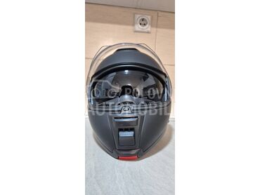 FLIPUP kaciga sa komunikatorom