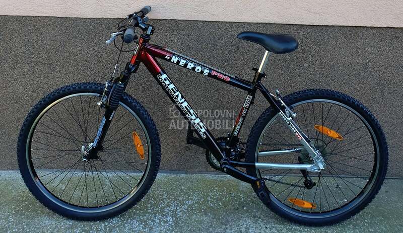 Genesis HEROS MOTION PRO