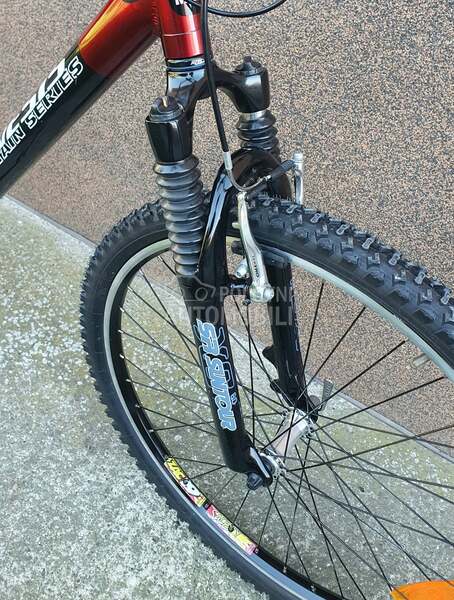 Genesis HEROS MOTION PRO