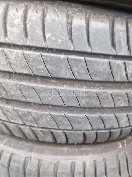 Michelin 215/60 R17 Letnja