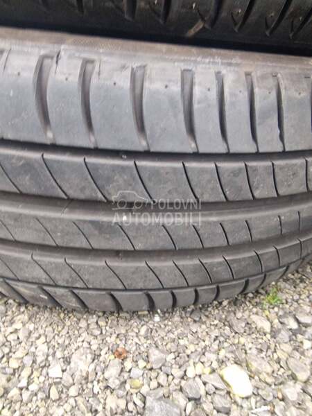 Michelin 215/60 R17 Letnja