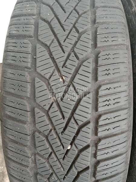 Semperit 185/60 R15 Zimska