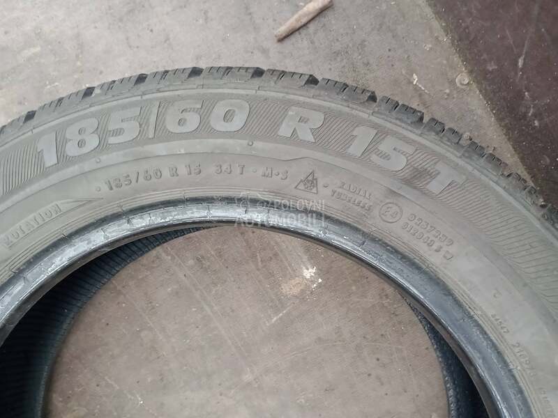 Semperit 185/60 R15 Zimska