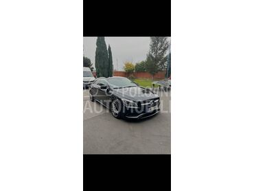 Mercedes Benz CLA 180 