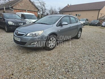 Opel Astra J 1,7 cdti